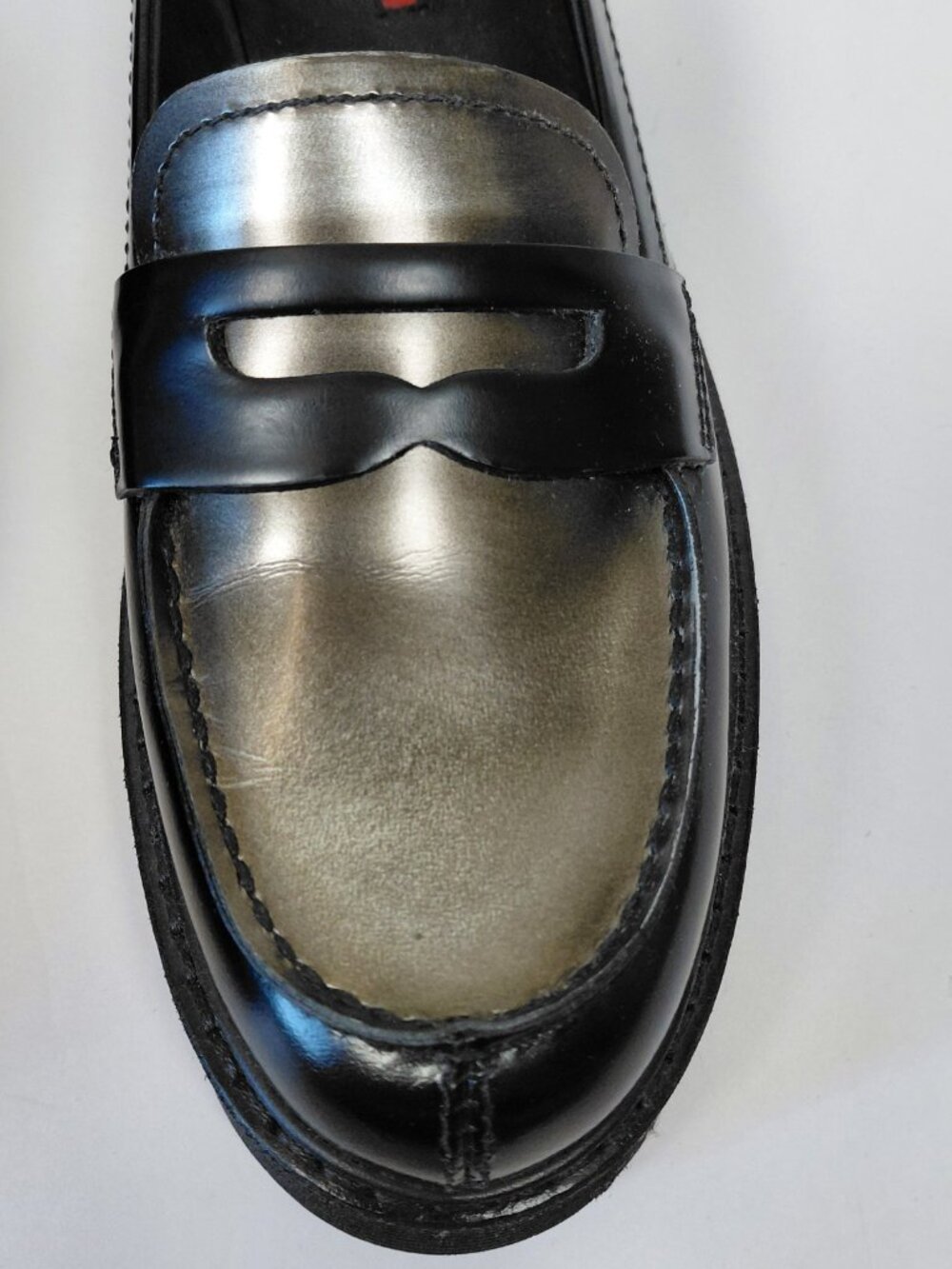Prada 90's Women's Patent Leather Chunky Loafers Metallic Vamp US Size 9 - Picture 5 of 16